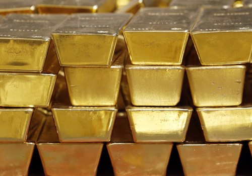 Does gold fluctuate a lot?